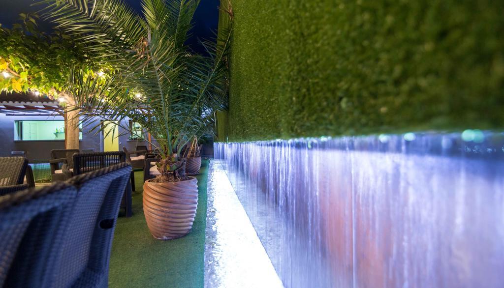 فندق El Patio La Almunia de Doña Godina المظهر الخارجي الصورة